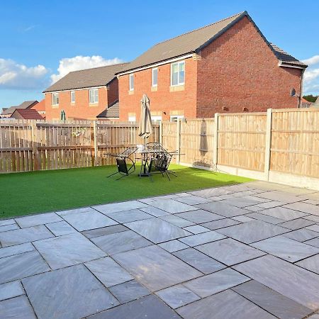 New Ollerton Parkgate Rest Apartment Exterior foto