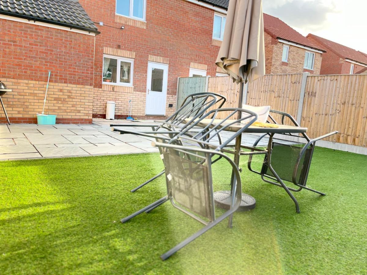New Ollerton Parkgate Rest Apartment Exterior foto