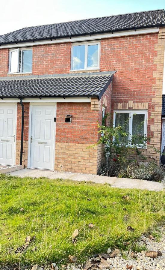New Ollerton Parkgate Rest Apartment Exterior foto