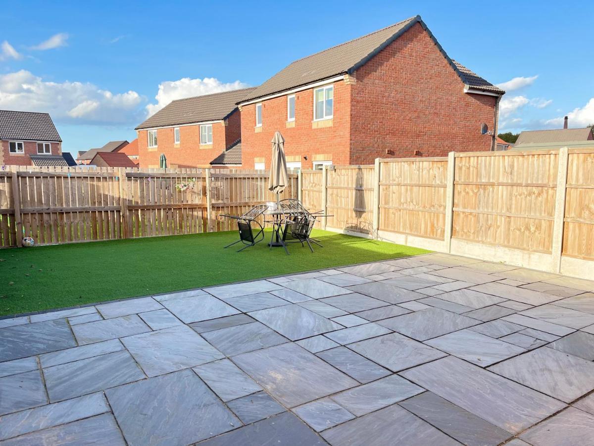 New Ollerton Parkgate Rest Apartment Exterior foto