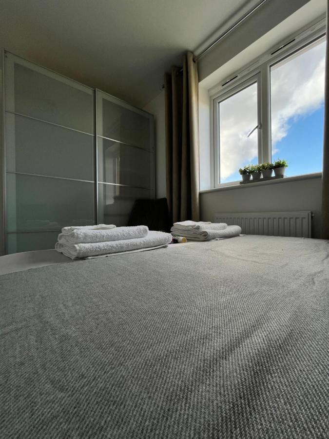 New Ollerton Parkgate Rest Apartment Exterior foto